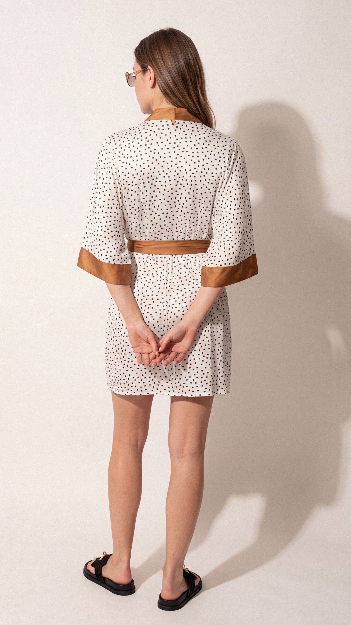 Saída Kimono S27 Poá Branco